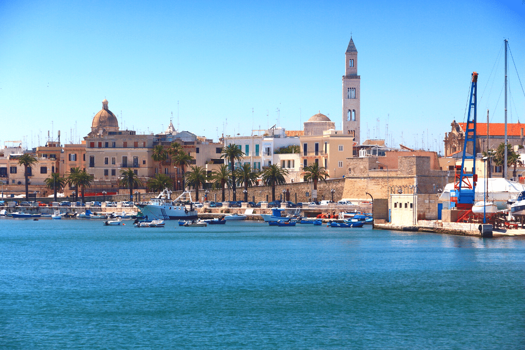 Bari Hafen