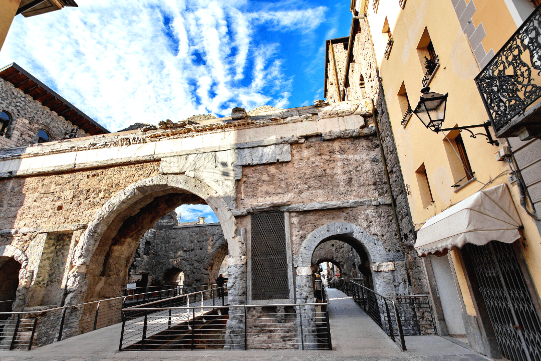 Porta Praetoria Aosta