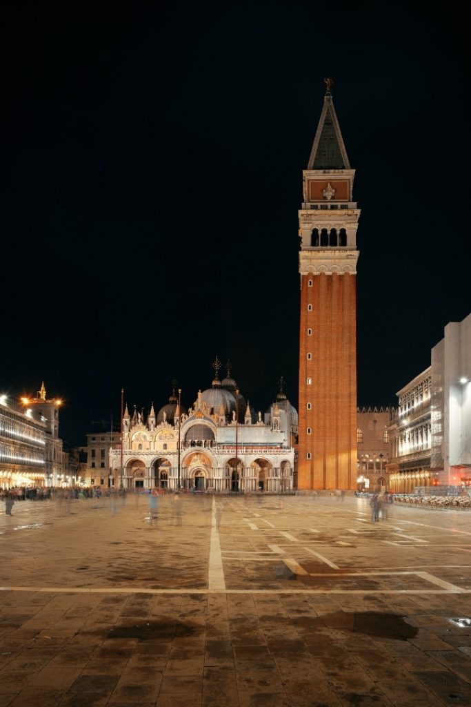Markusdom und Markusturm Venedig