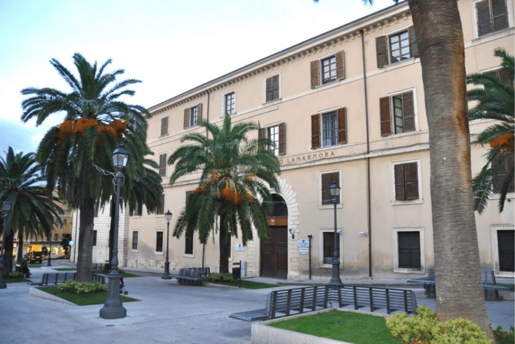 Kaserne La Marmora und das Museo della Brigata Sassari