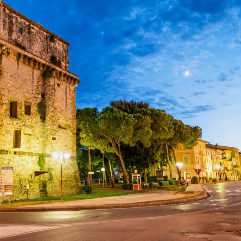 Viareggio Reiseführer und Urlaubstipps Italien Entdecken