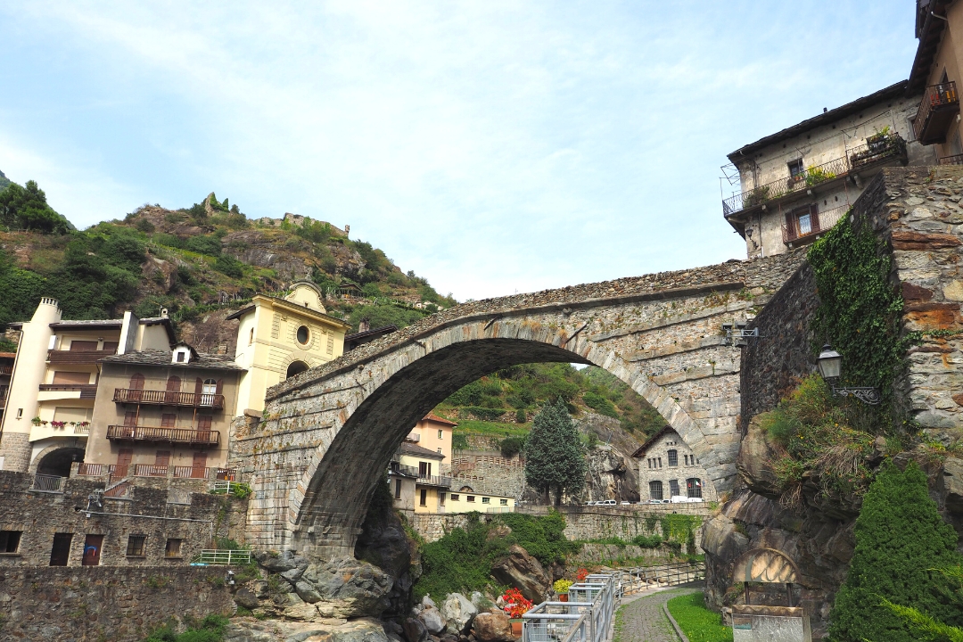 Pont-Saint-Martin Lystal Italien