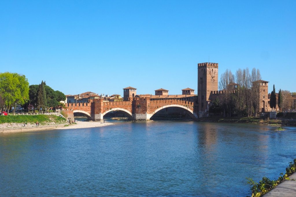 Castelvecchio Ponte Scaligero Verona