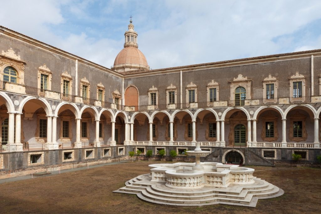 Kloster San Nicola Catania Sizilien