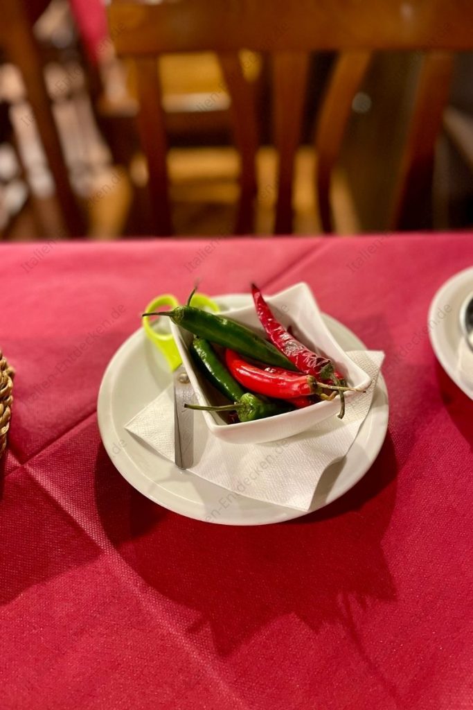 Peperoncini in einem Restaurant in Cosenza.